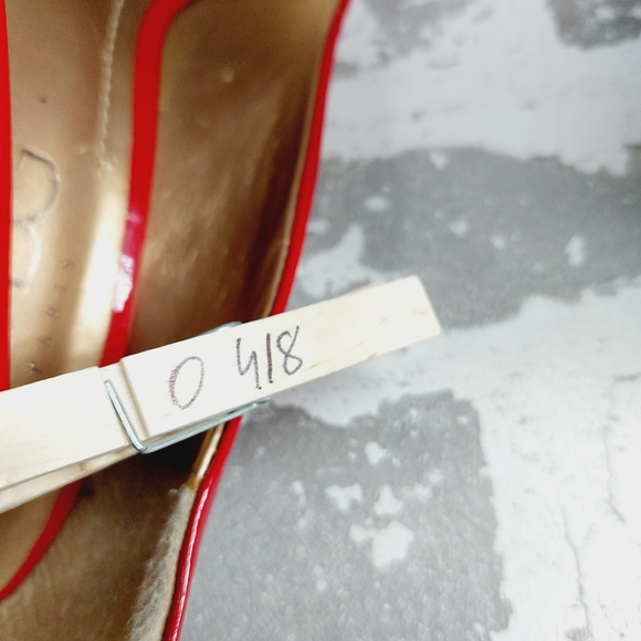 BCBG Generation Red Patent Leather Pointed Toe High Heels Pumps O 418 - Picture 10 of 10